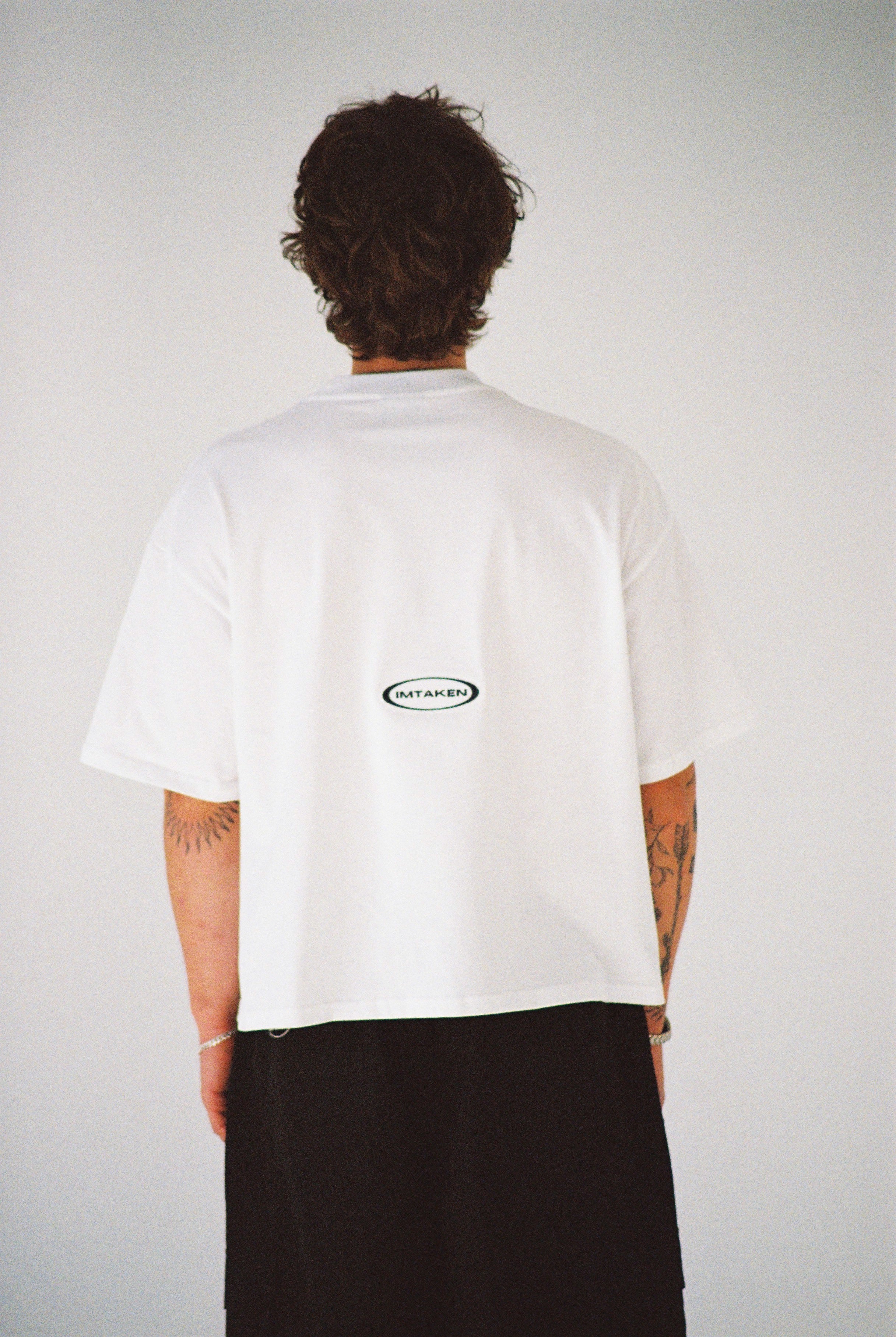 CAPSULE TEE - WHITE