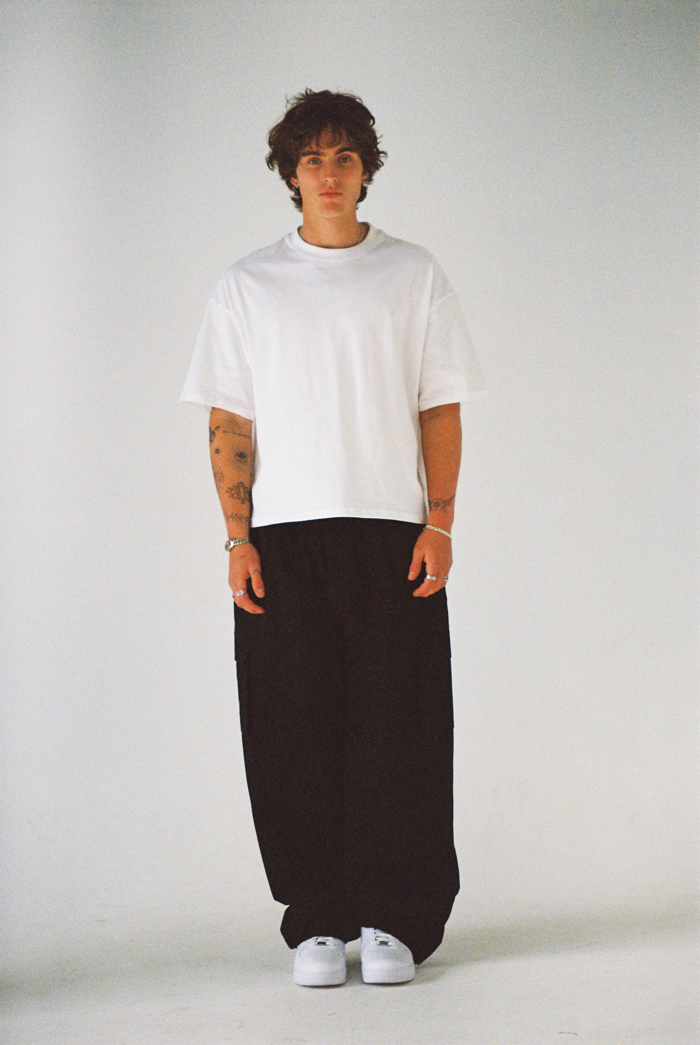 PARACHUTE PANTS - BLACK