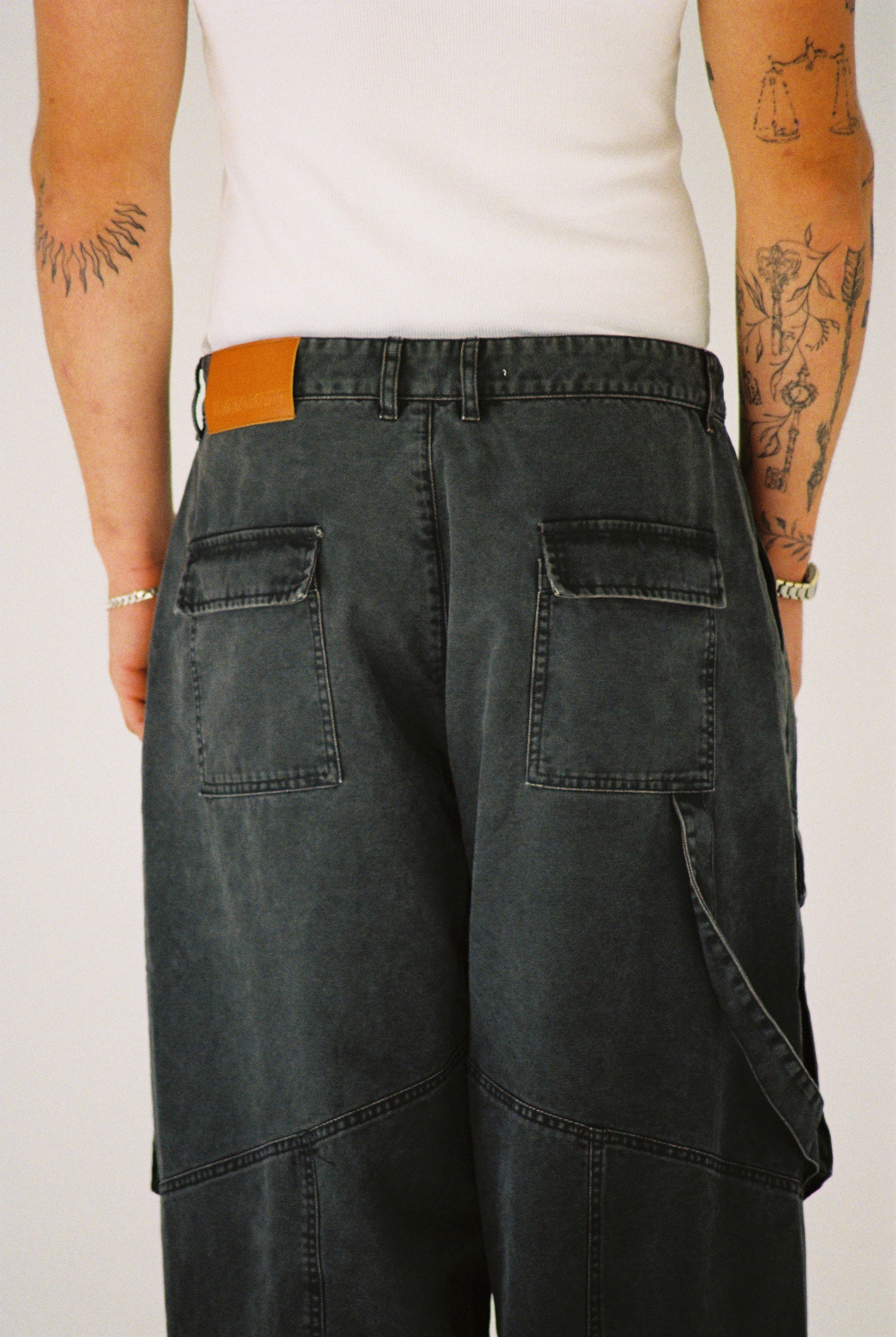 UTILITY PANT - WASHED GREY