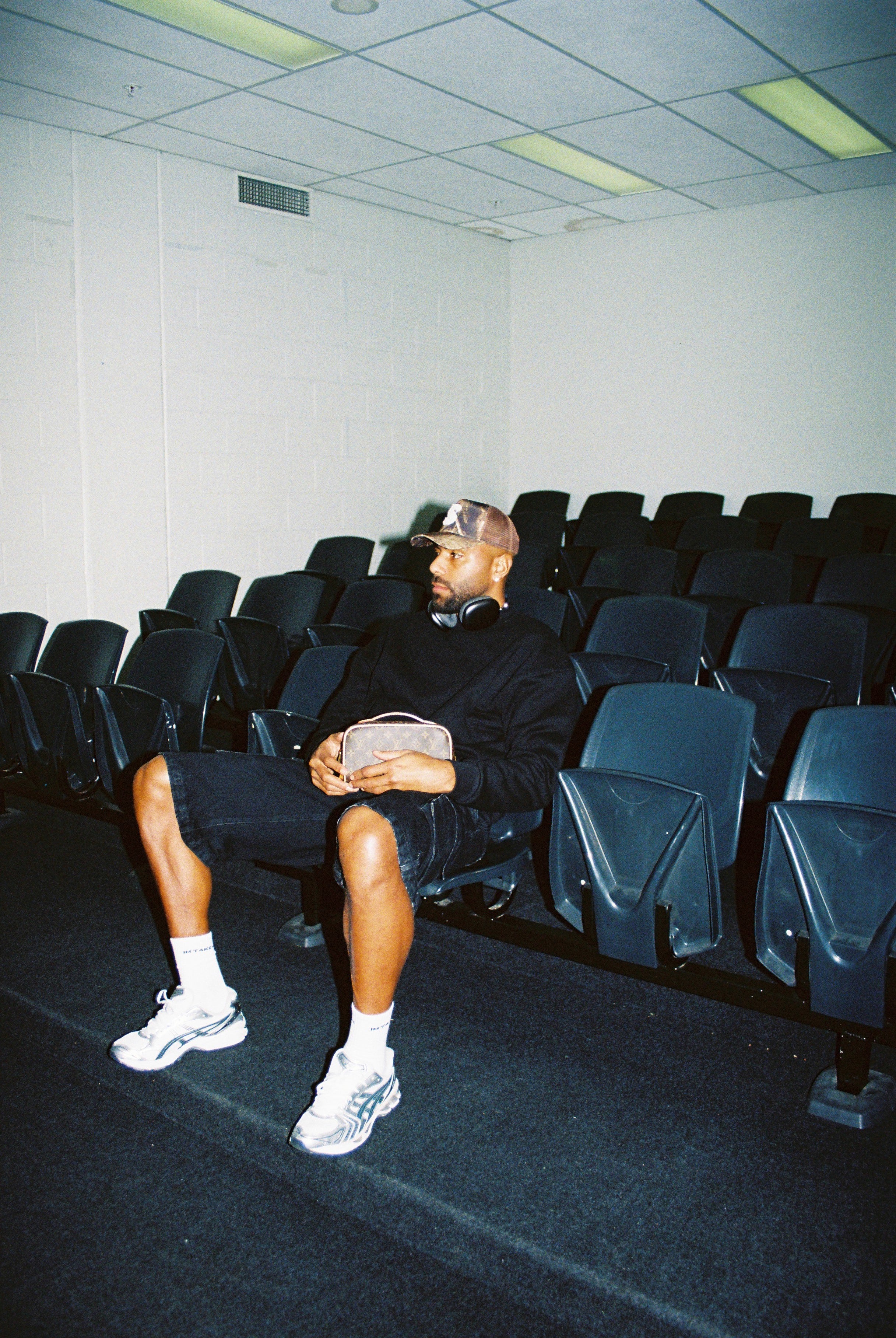 CARGO JORTS - WASHED BLACK