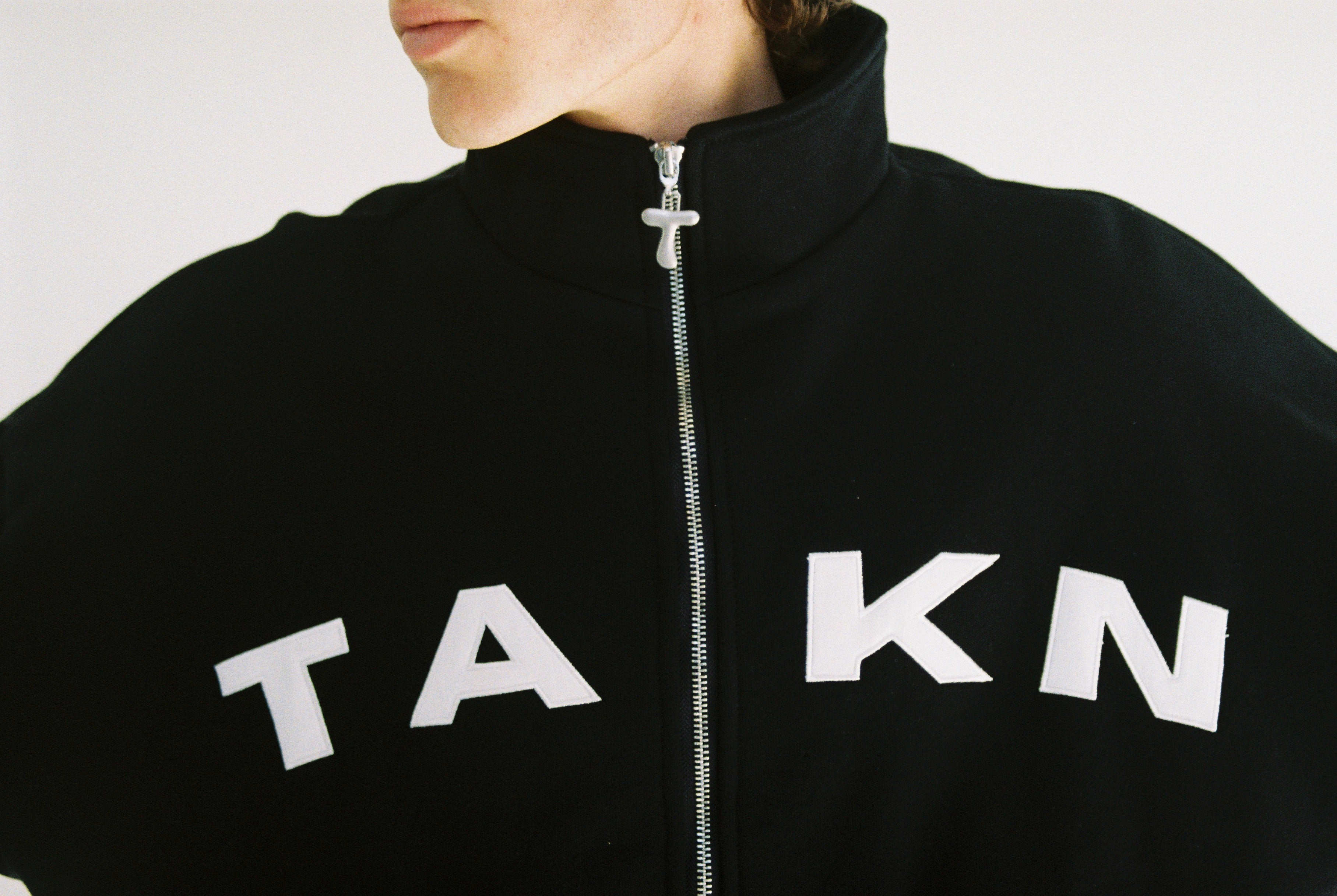 TKN ZIP - BLACK